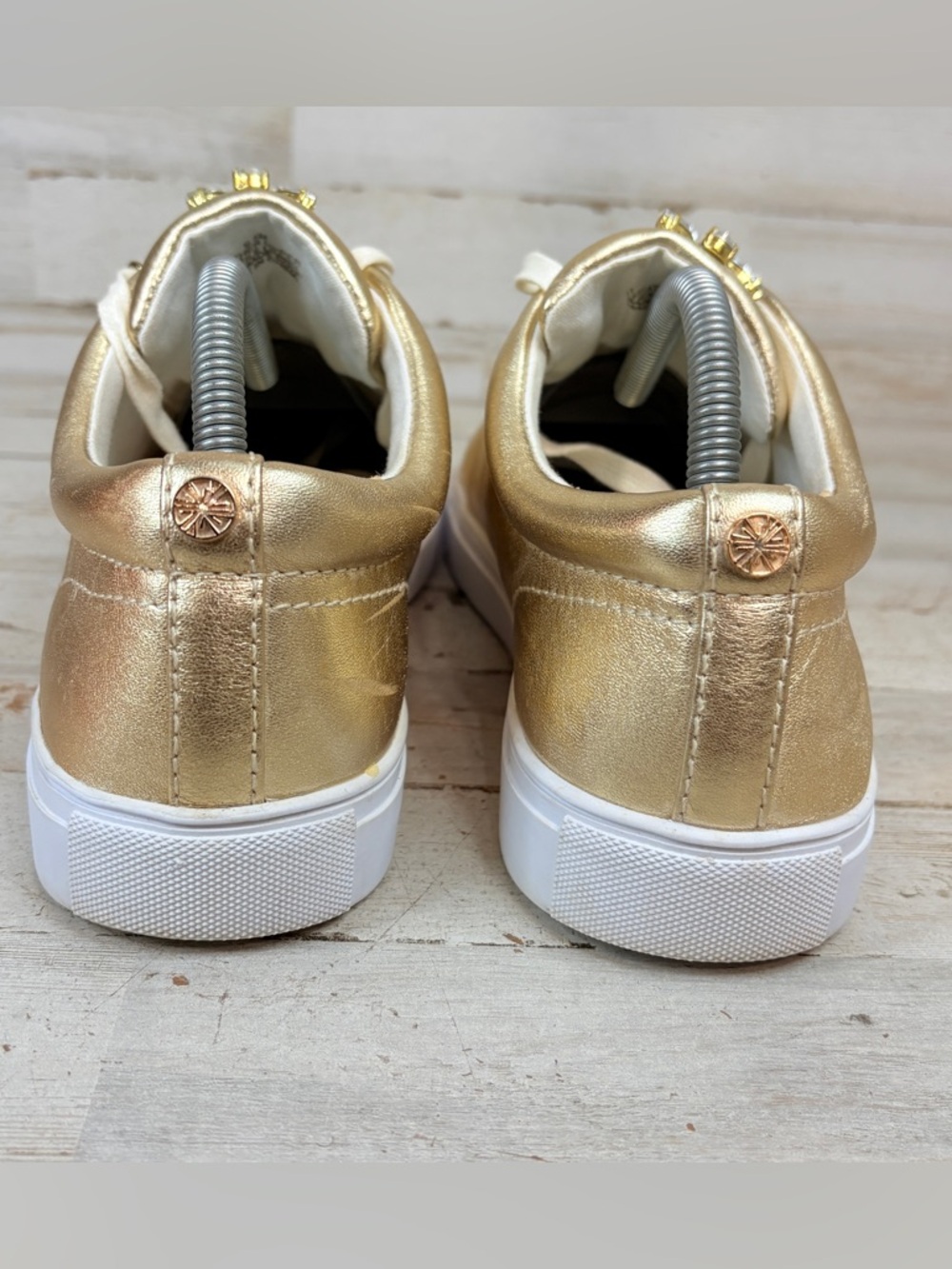 Lilly Pulitzer Hallie Casual Leather Sneakers Women’s 9.5 Metallic Gold White - Picture 9 of 12